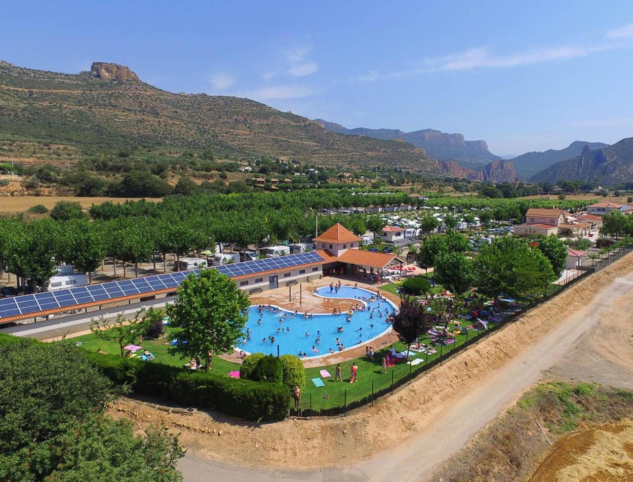 La Noguera Camping Sant Llorenç de Montgai Eksteriør bilde