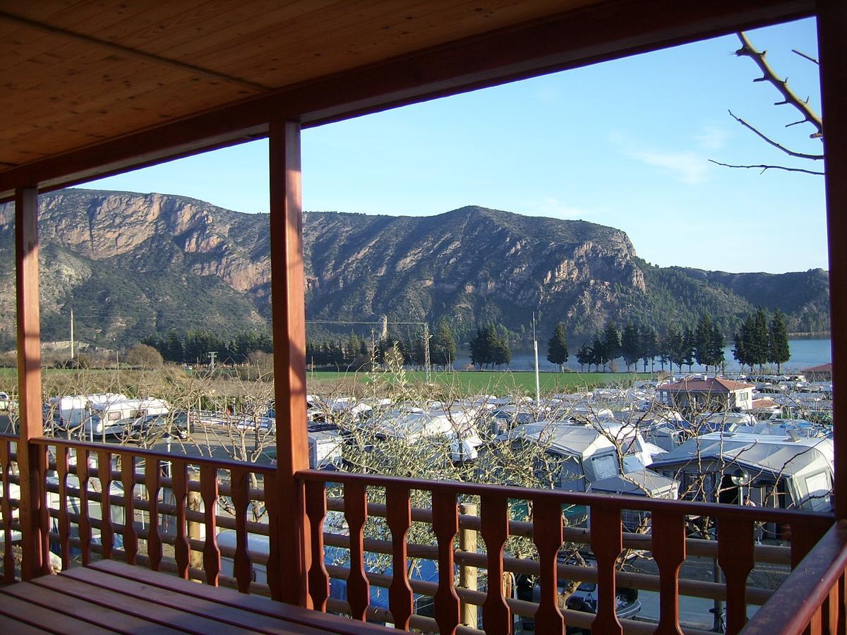 La Noguera Camping Sant Llorenç de Montgai Eksteriør bilde