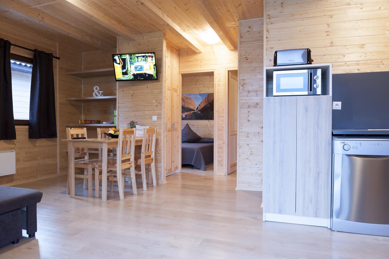 La Noguera Camping Sant Llorenç de Montgai Eksteriør bilde