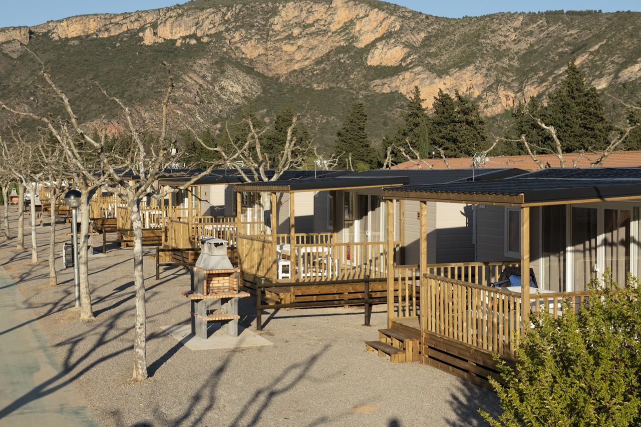 La Noguera Camping Sant Llorenç de Montgai Eksteriør bilde
