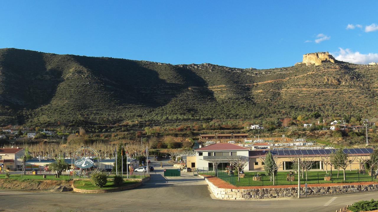 La Noguera Camping Sant Llorenç de Montgai Eksteriør bilde