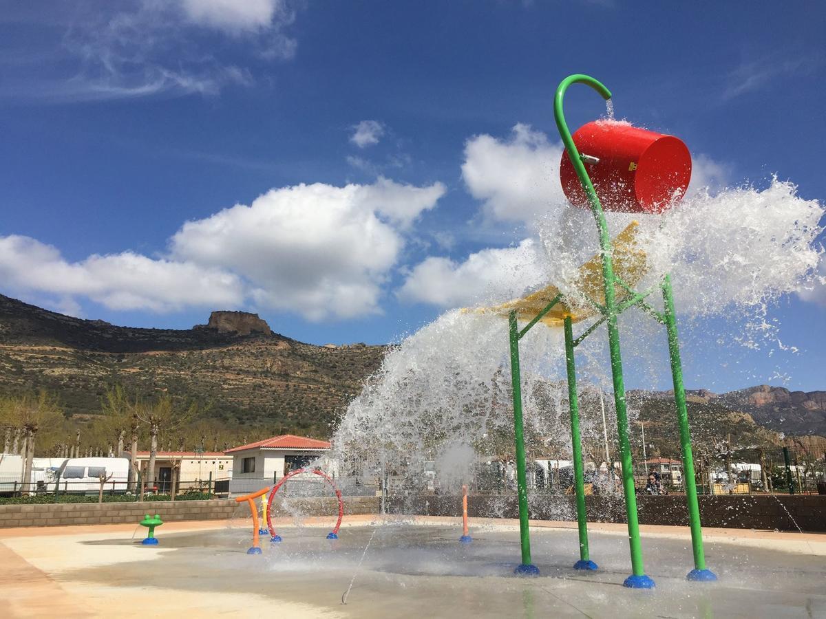 La Noguera Camping Sant Llorenç de Montgai Eksteriør bilde